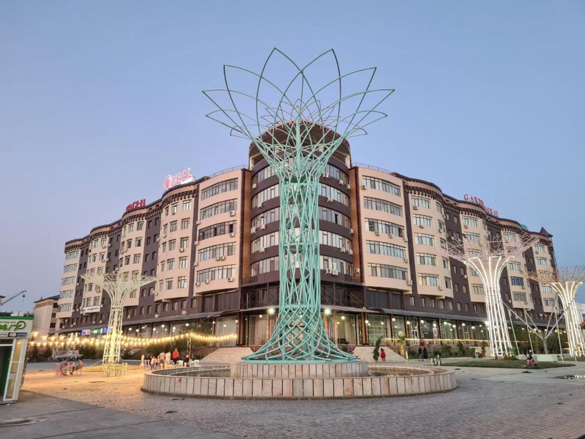 Garden Plaza Hotel Navoi Exterior photo